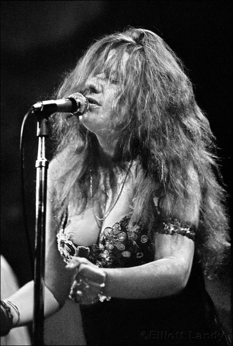 194 – Janis Joplin, opening night of The Fillmore East, NYC, 1968 - Elliott Landy - Retroactv Merch Inc.